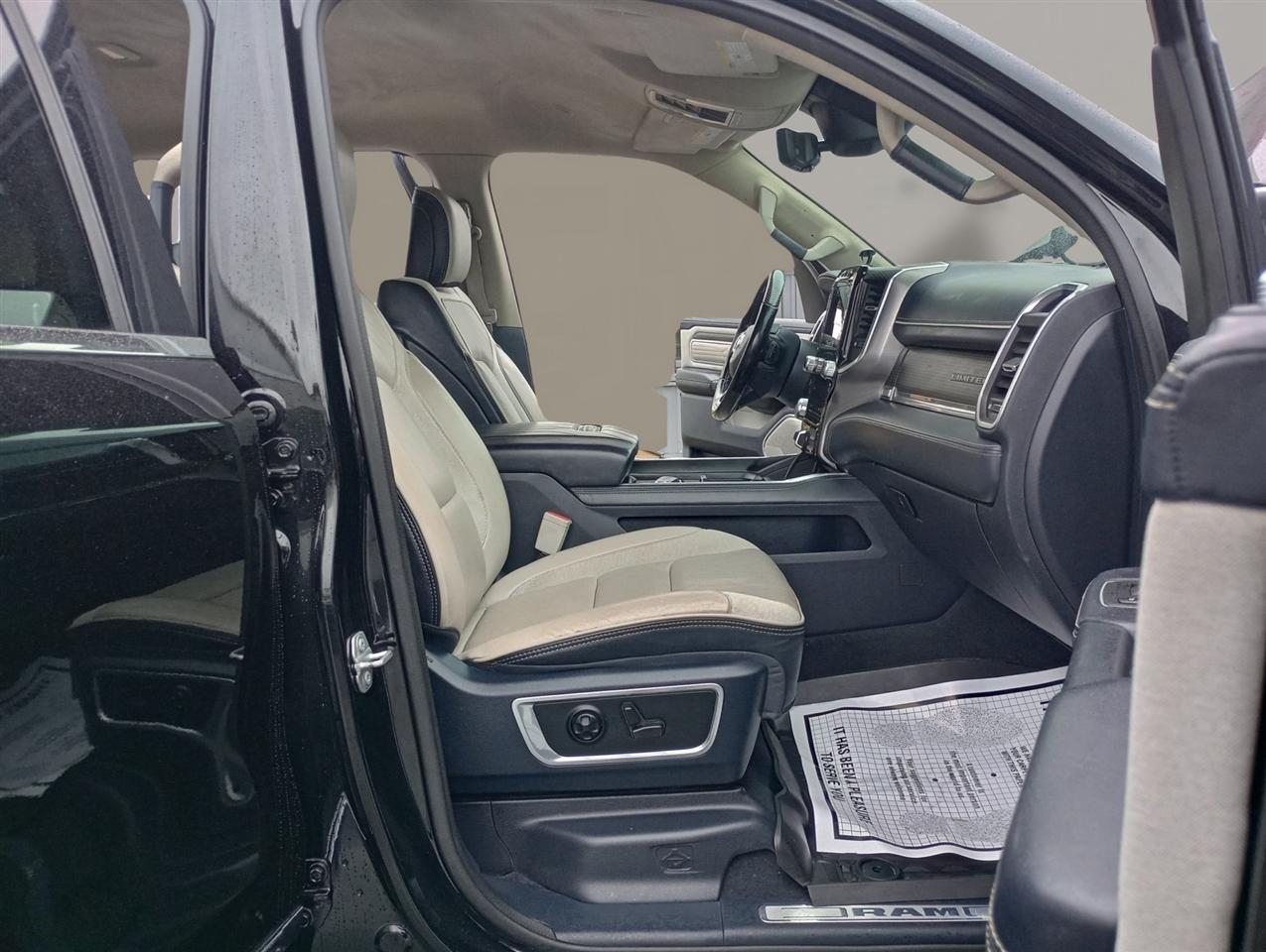 RAM 1500 Limited 4x4 Crew Cab 5'7" Box 2022