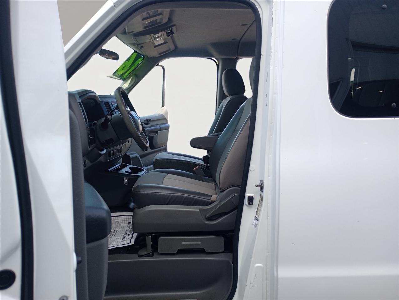 Nissan NVP 3500 V6 SV 2016