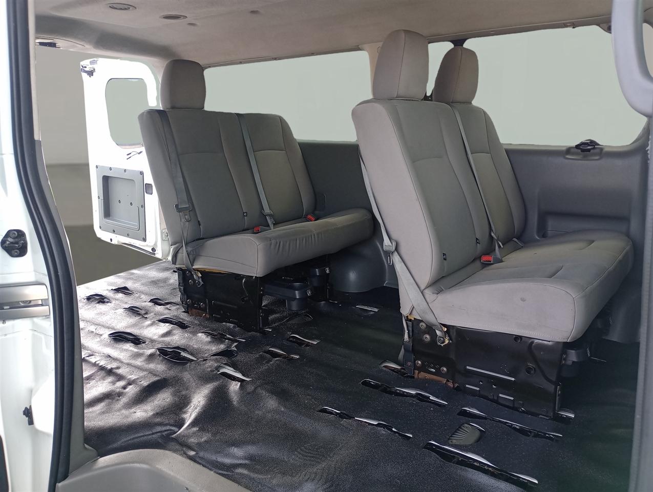 Nissan NVP 3500 V6 SV 2016