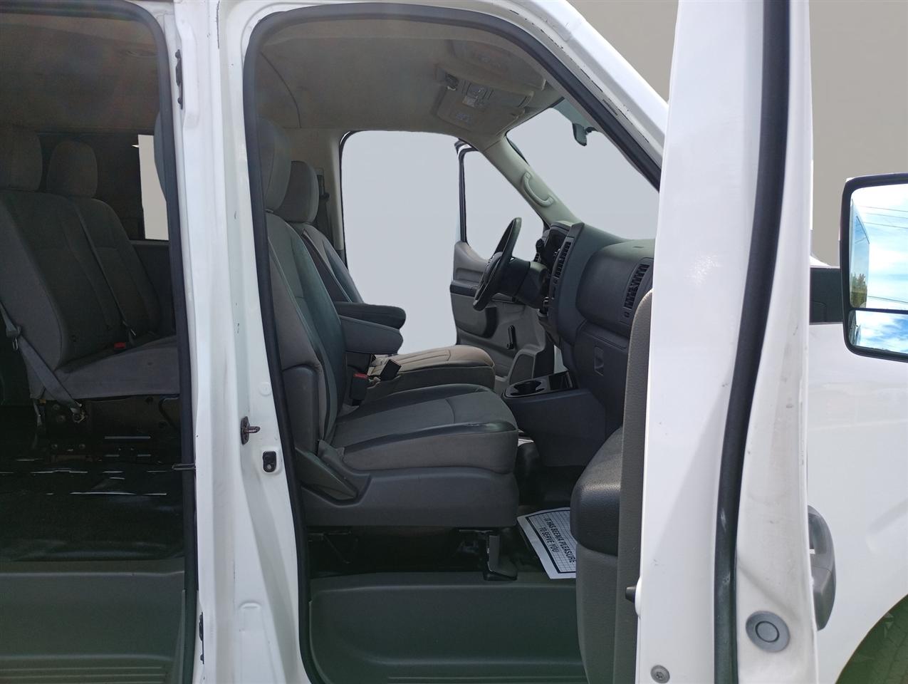 Nissan NVP 3500 V6 SV 2016