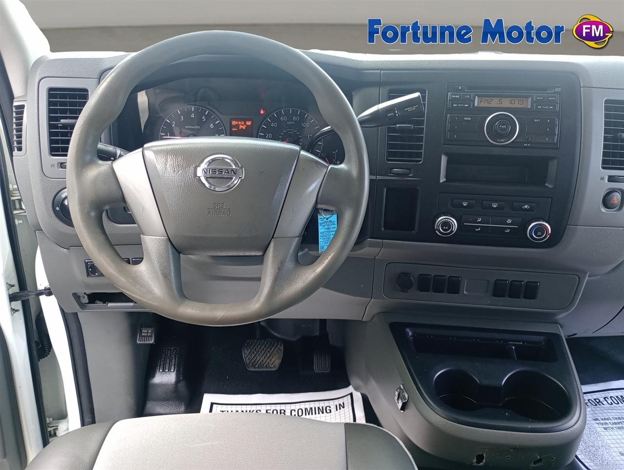 Nissan NVP 3500 V6 SV 2016