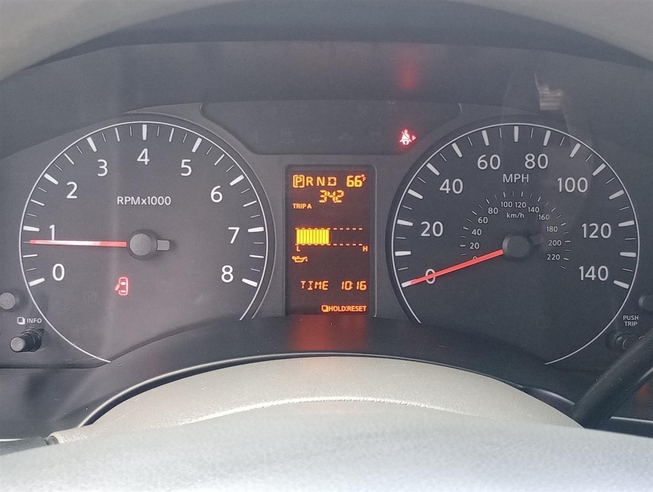 Nissan NVP 3500 V6 SV 2016
