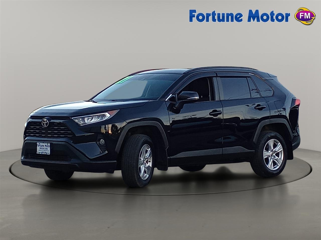 Toyota RAV4 XLE AWD (Natl) 2021