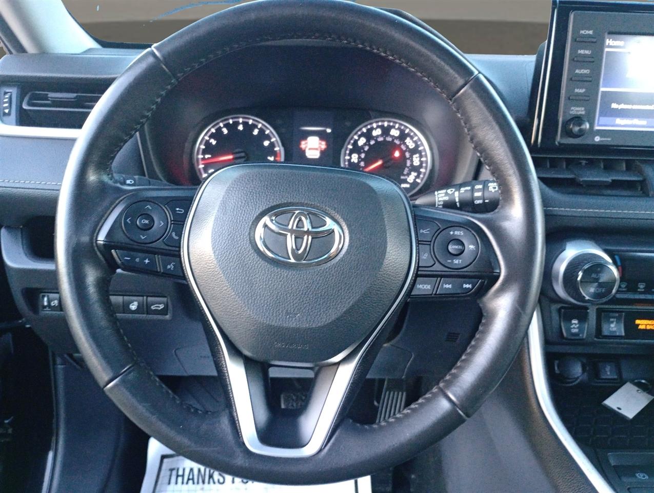 Toyota RAV4 XLE AWD (Natl) 2021