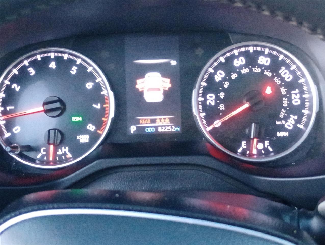 Toyota RAV4 XLE AWD (Natl) 2021
