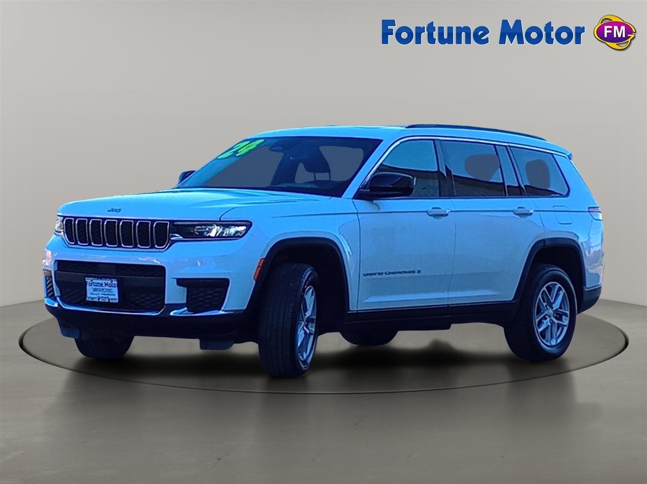 Jeep Grand Cherokee L Laredo X 4x4 2024