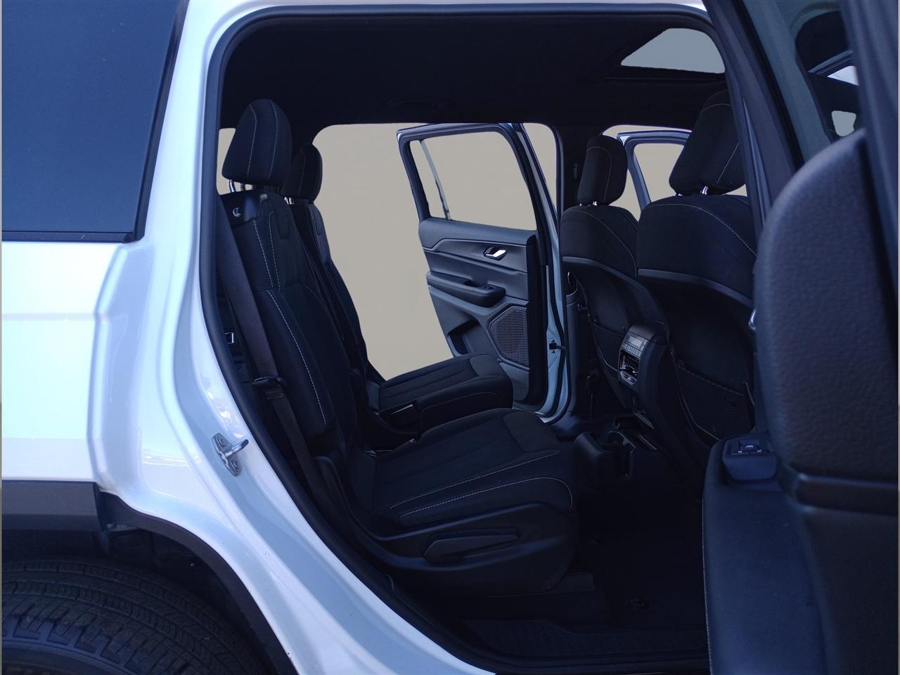 Jeep Grand Cherokee L Laredo X 4x4 2024