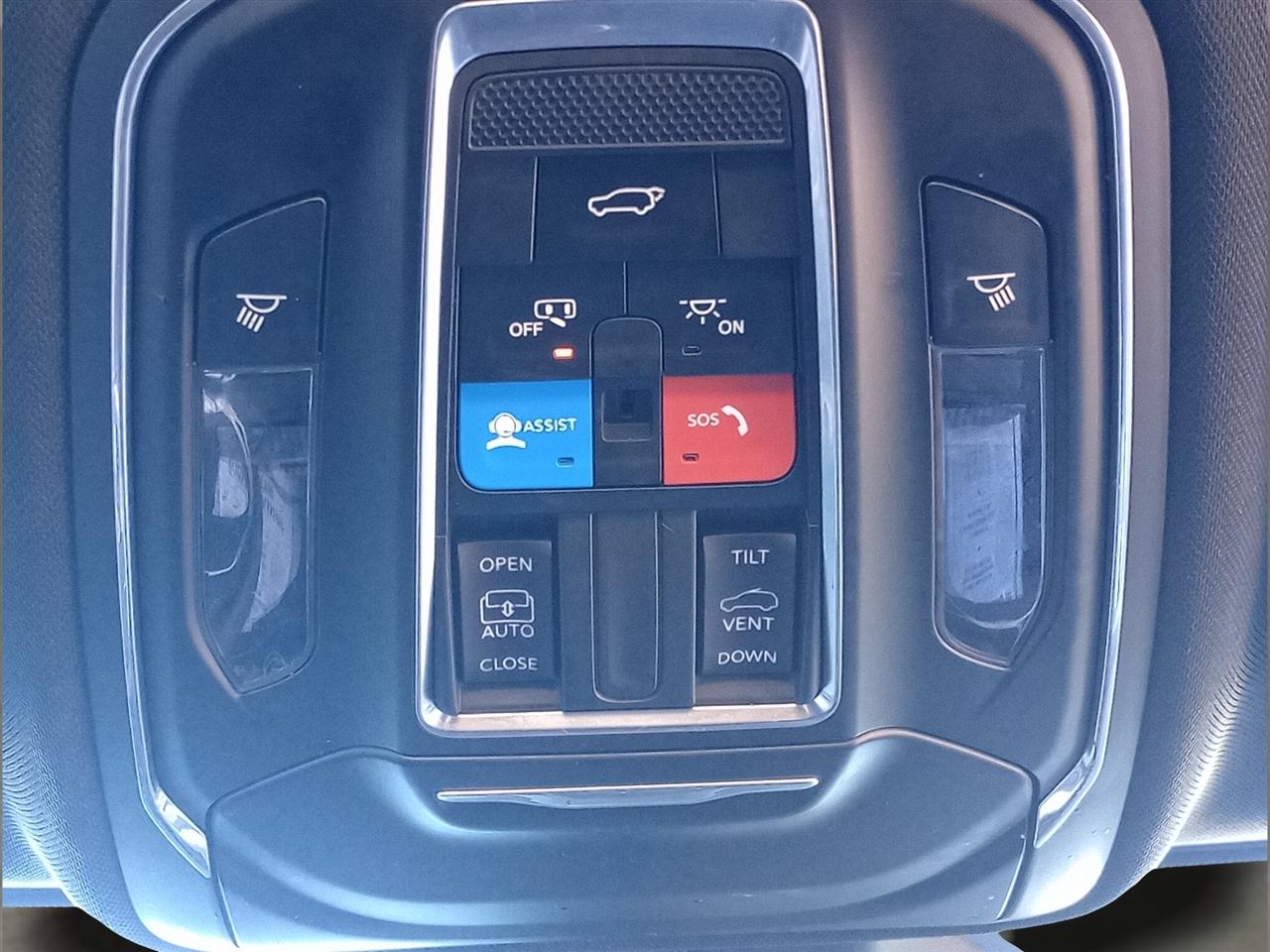 Jeep Grand Cherokee L Laredo X 4x4 2024