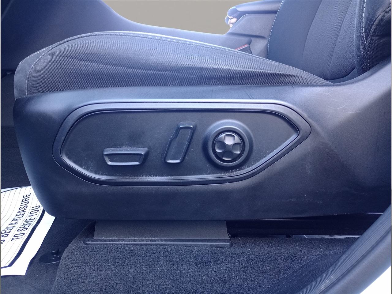 Jeep Grand Cherokee L Laredo X 4x4 2024