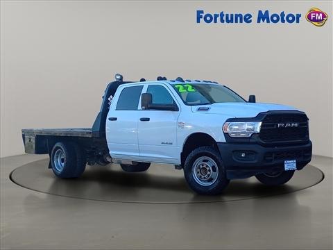 2022 RAM 3500 Chassis Cab Tradesman 4WD Crew Cab 60" CA 172.4" WB