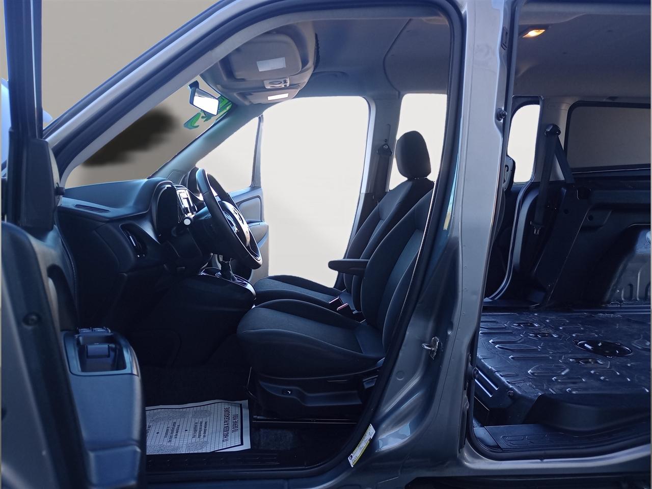 RAM ProMaster City Cargo Van 122" WB Tradesman SLT 2015