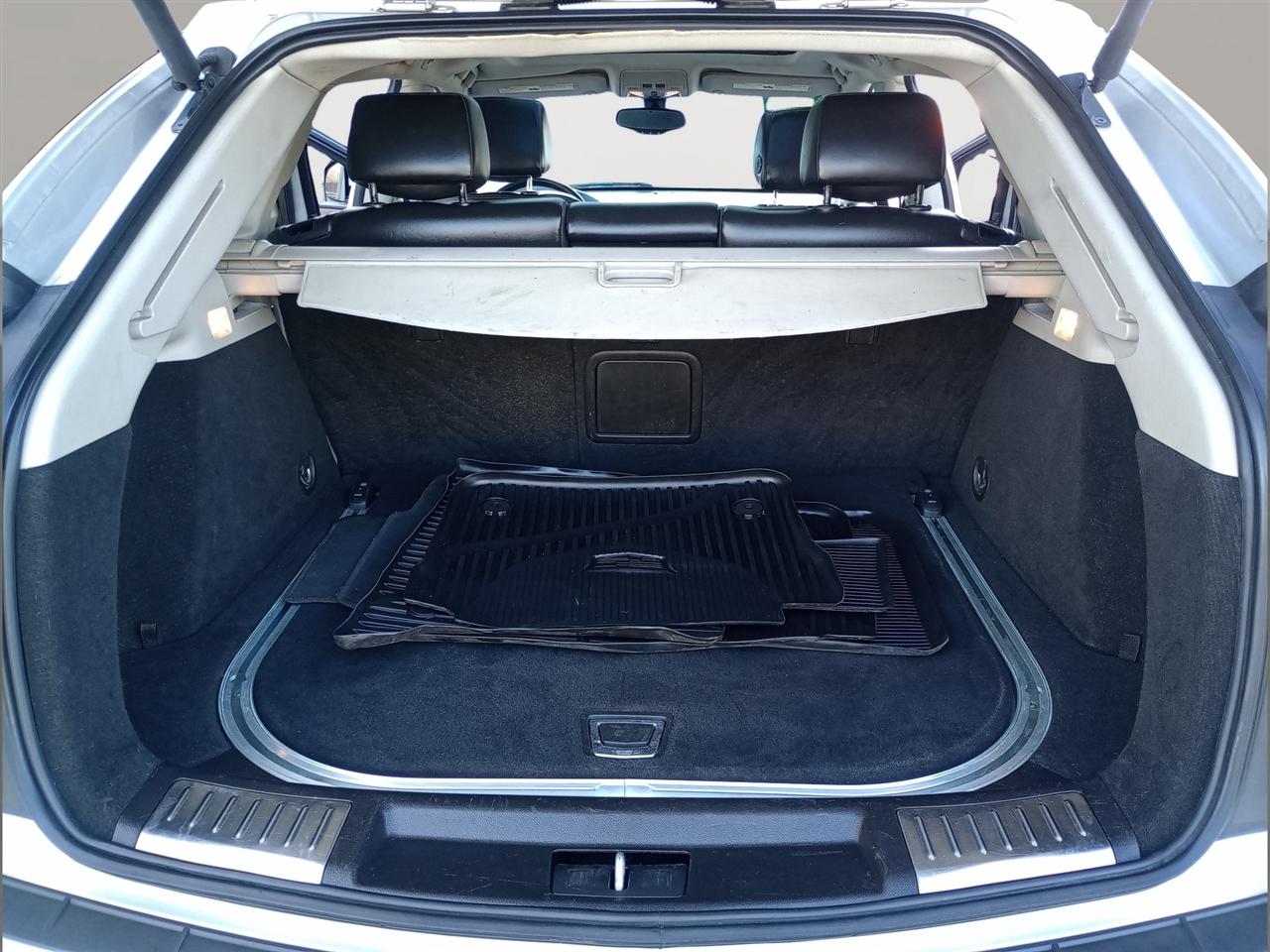 Cadillac SRX FWD 4dr Luxury Collection 2016