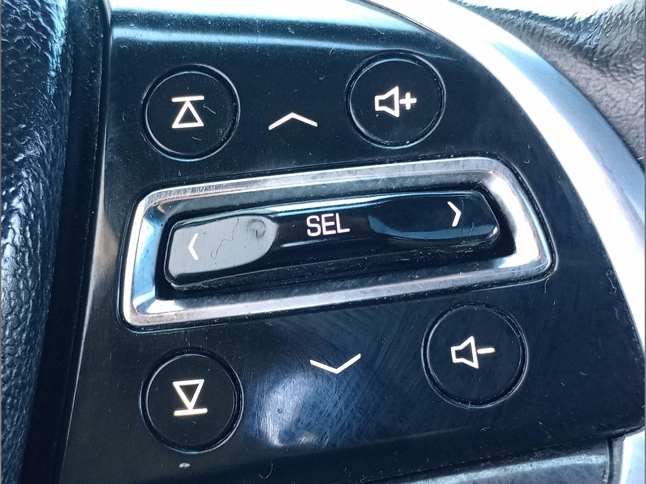Cadillac SRX FWD 4dr Luxury Collection 2016
