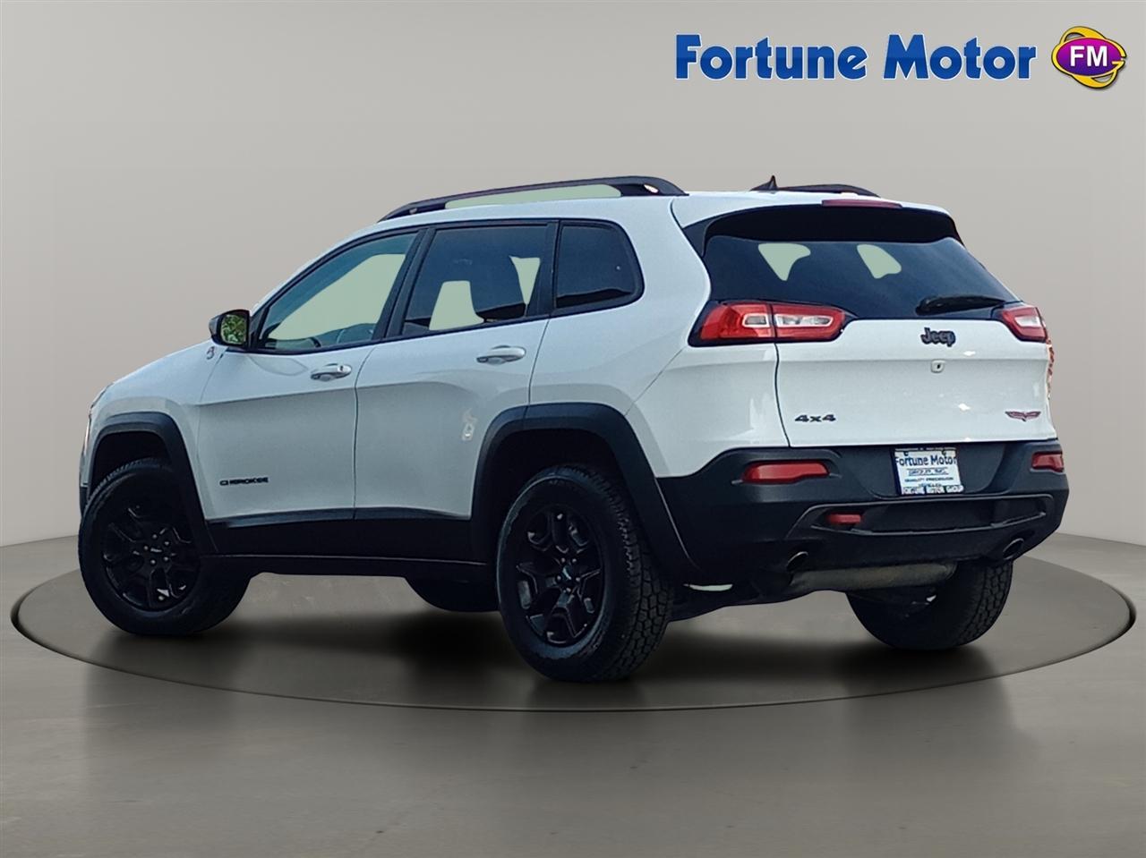 Jeep Cherokee 4WD 4dr Trailhawk 2016