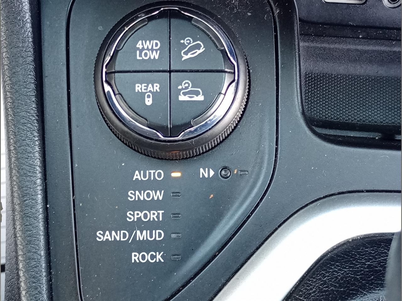 Jeep Cherokee 4WD 4dr Trailhawk 2016