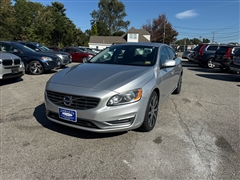 2018 Volvo S60  2018 Volvo S60