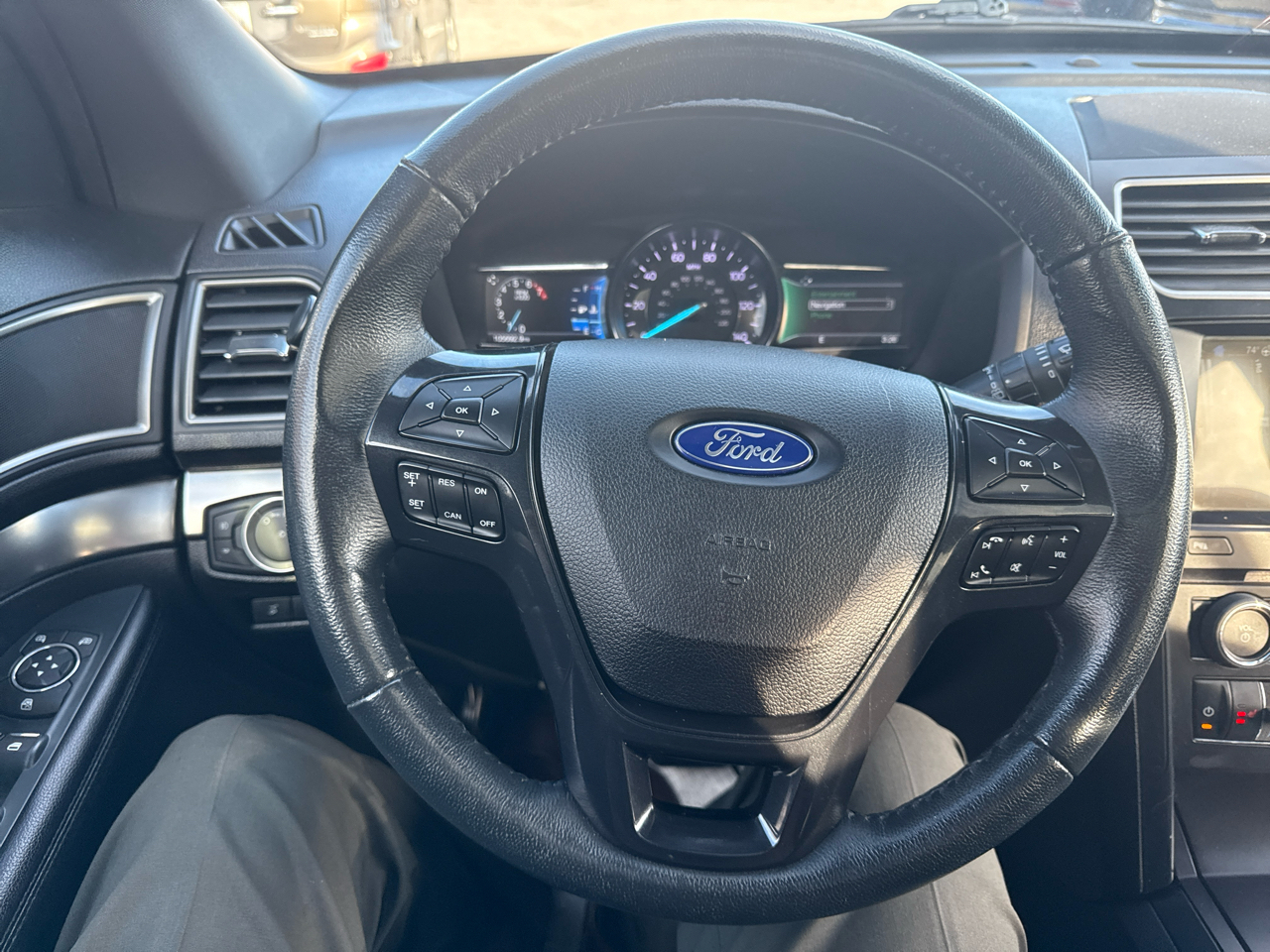 Ford Explorer XLT 4WD 2018 Ford Explorer XLT 4WD 2018