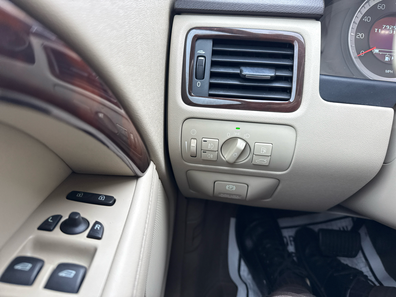 Volvo S80 3.2 FWD 2012 Volvo S80 3.2 FWD 2012