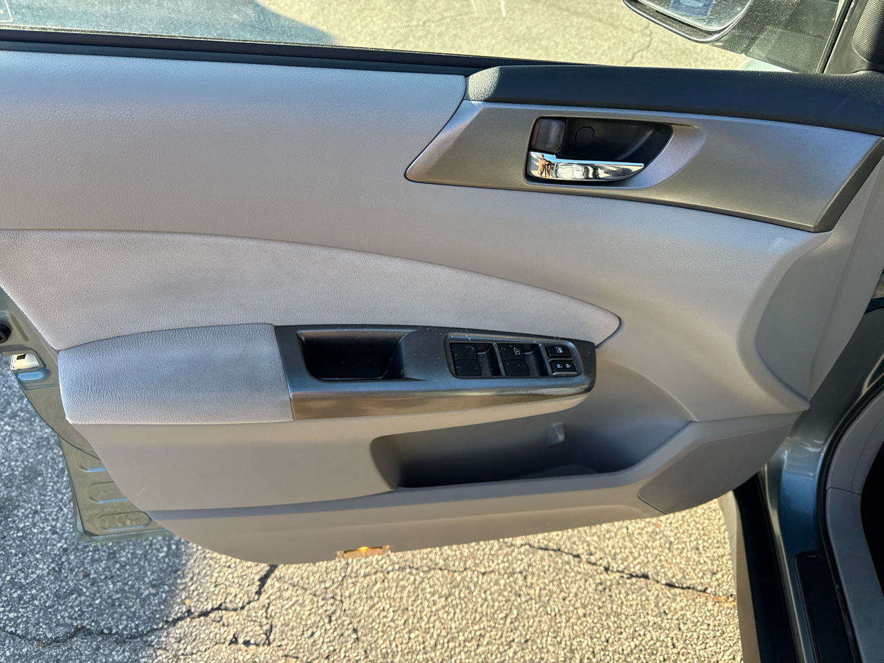 Subaru Forester 2.5X Limited 2011