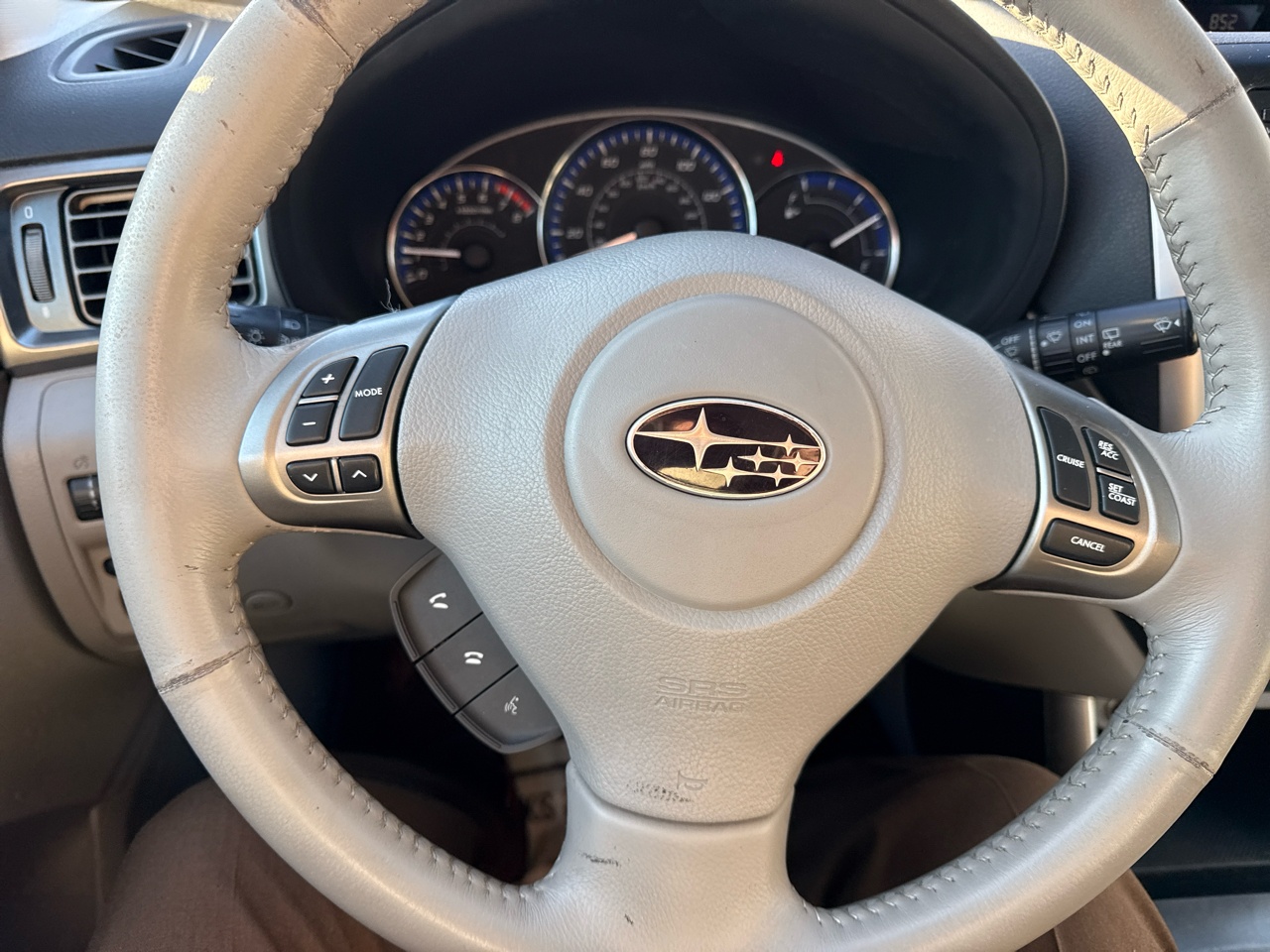 Subaru Forester 2.5X Limited 2011