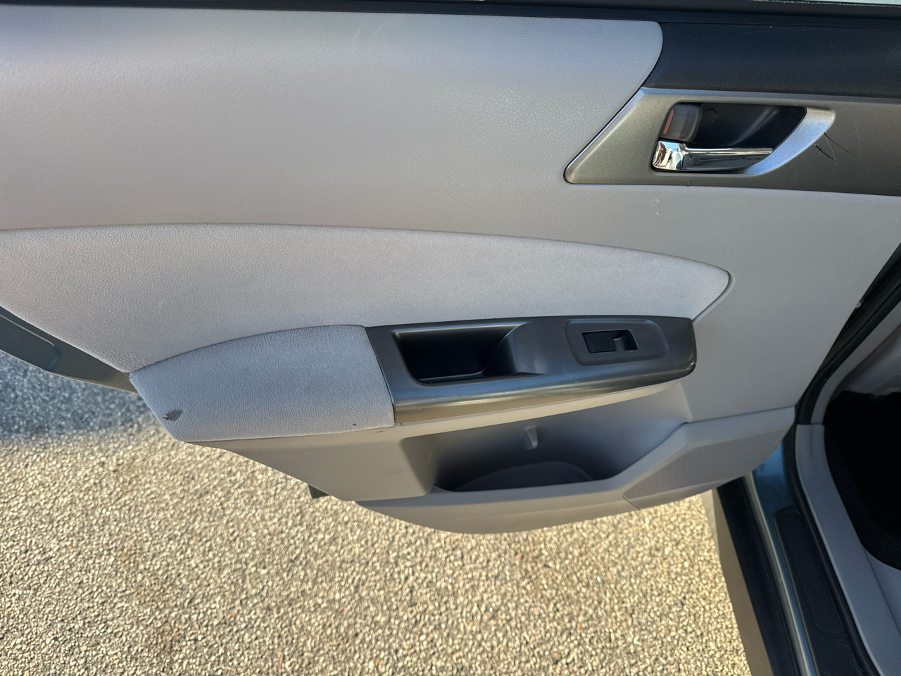 Subaru Forester 2.5X Limited 2011