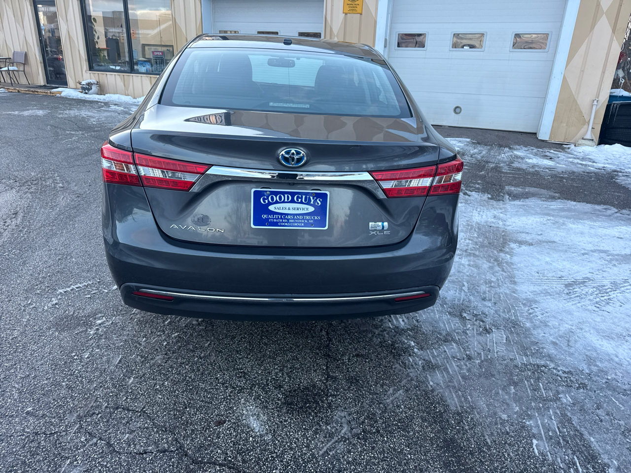 Toyota Avalon Hybrid XLE Premium 2014