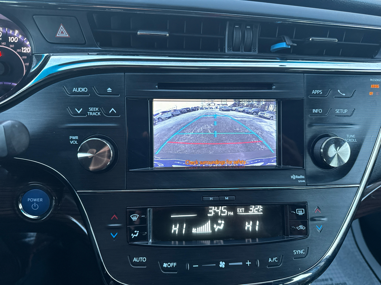 Toyota Avalon Hybrid XLE Premium 2014