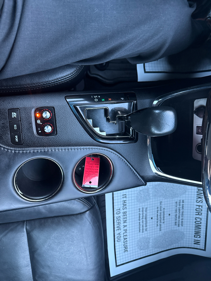 Toyota Avalon Hybrid XLE Premium 2014