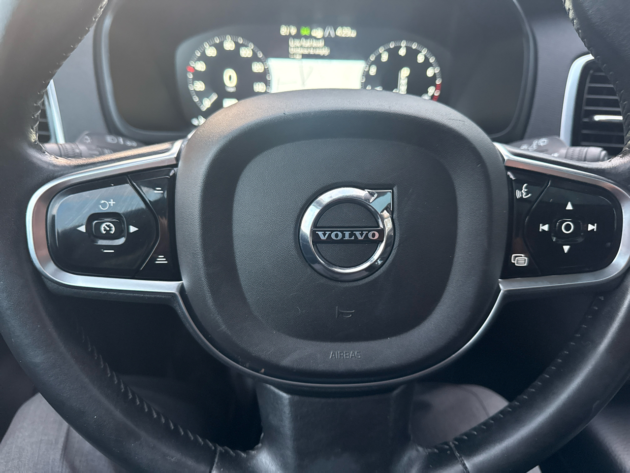 Volvo XC90 T6 Momentum AWD 2016