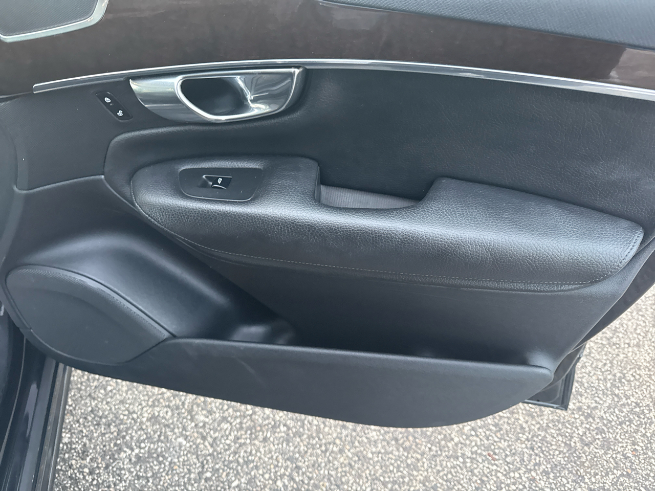 Volvo XC90 T6 Momentum AWD 2016