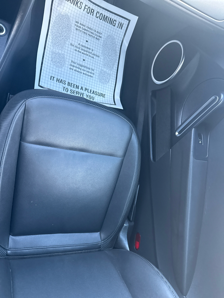 Volkswagen Beetle 2.5L Convertible 2013