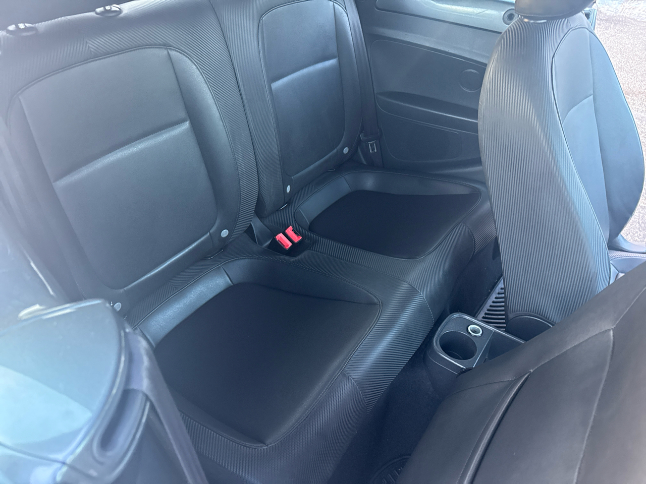 Volkswagen Beetle 2.5L Convertible 2013