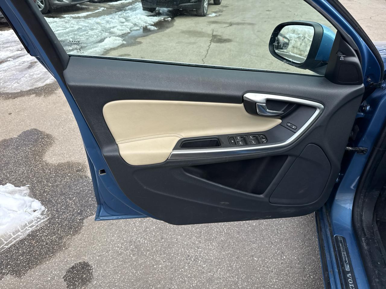 Volvo S60 2.0 Premier 2015