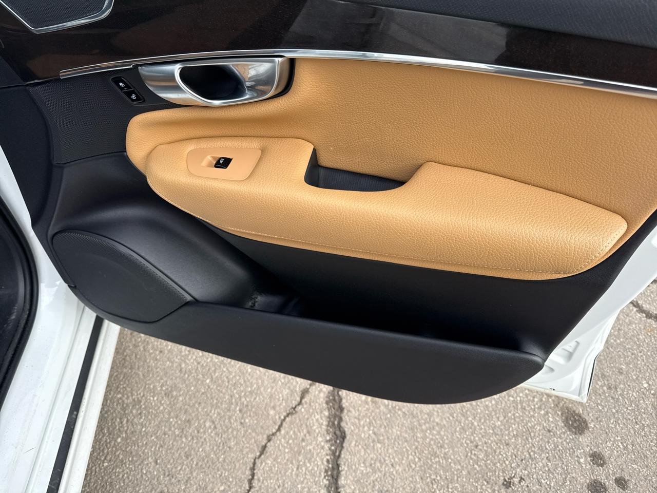 Volvo XC90 T5 Momentum 2018