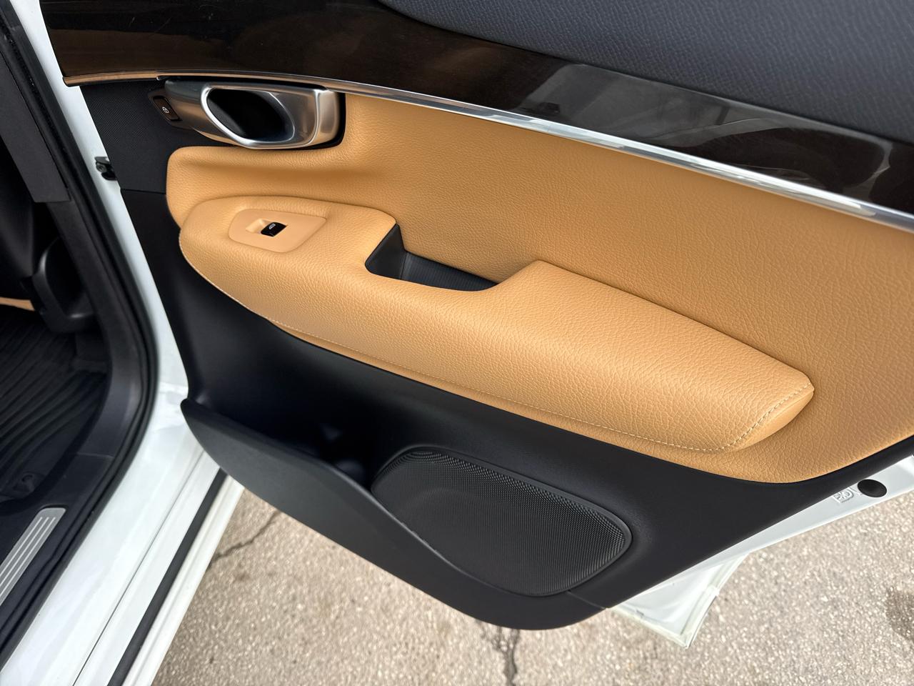 Volvo XC90 T5 Momentum 2018