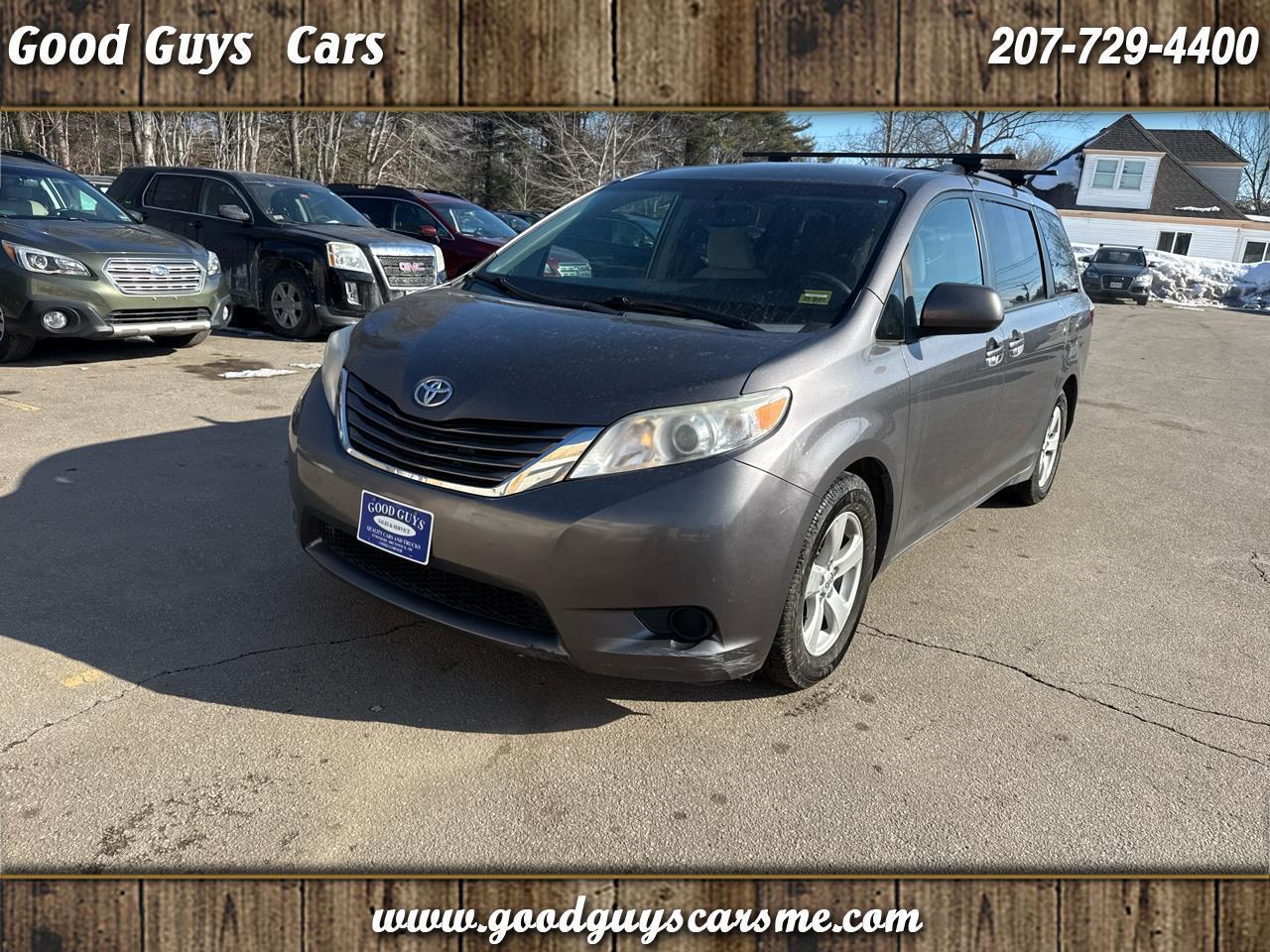 2015 Toyota Sienna LE FWD 8-Passenger V6