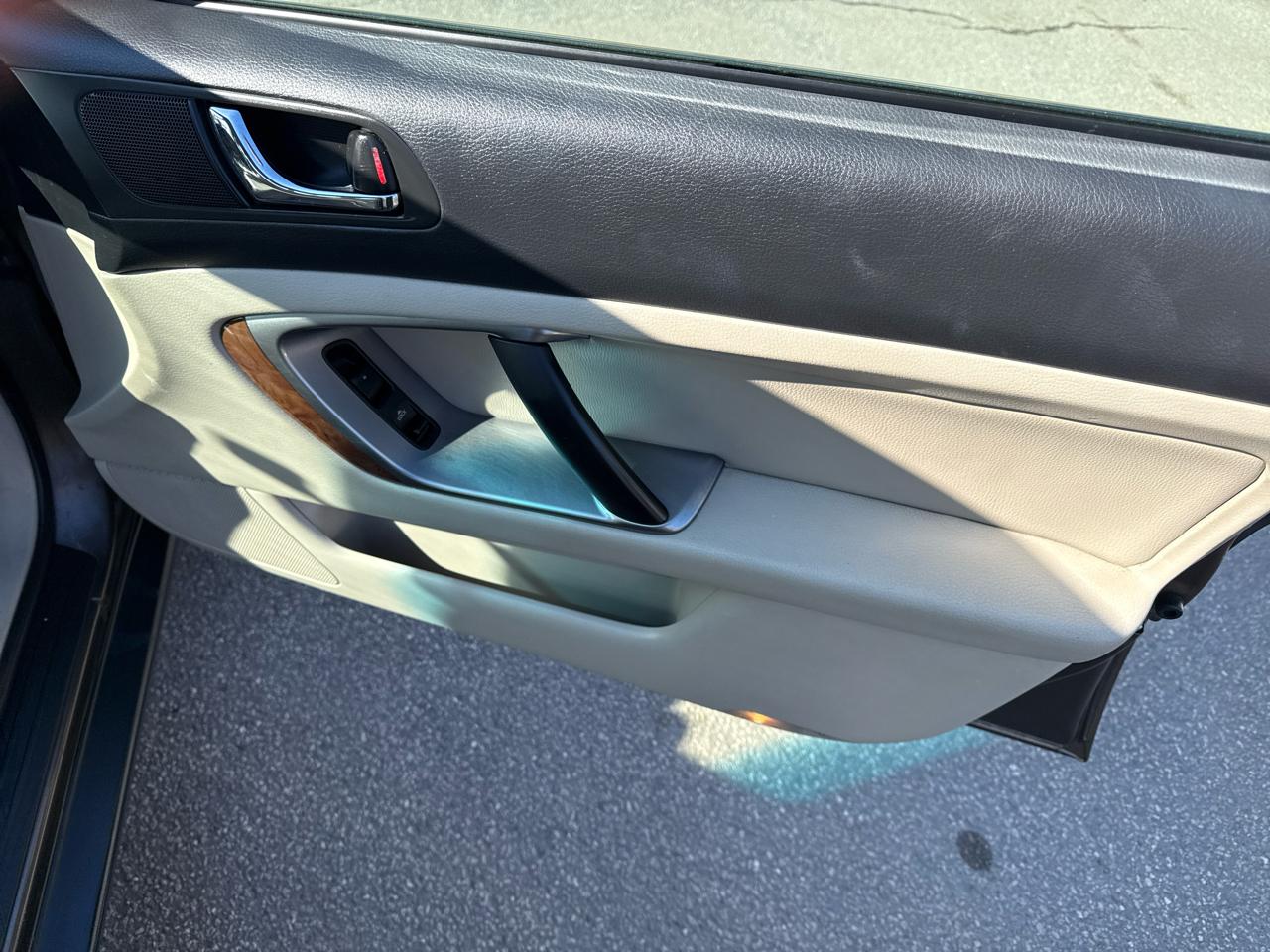 Subaru Outback 2.5i Limited 2008