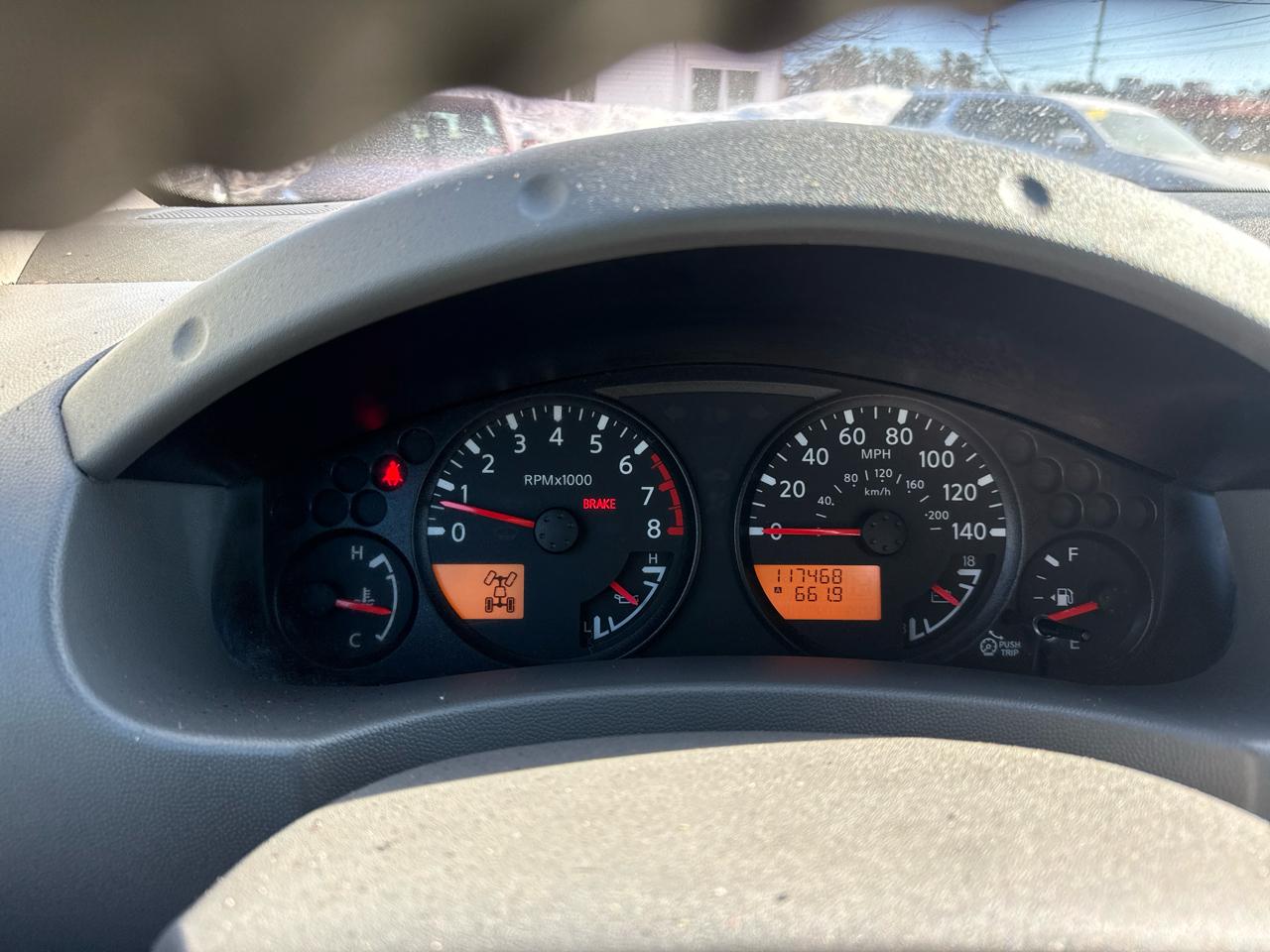 Nissan Frontier 2017.5 Crew Cab 4x4 SV V6 Manual 2011