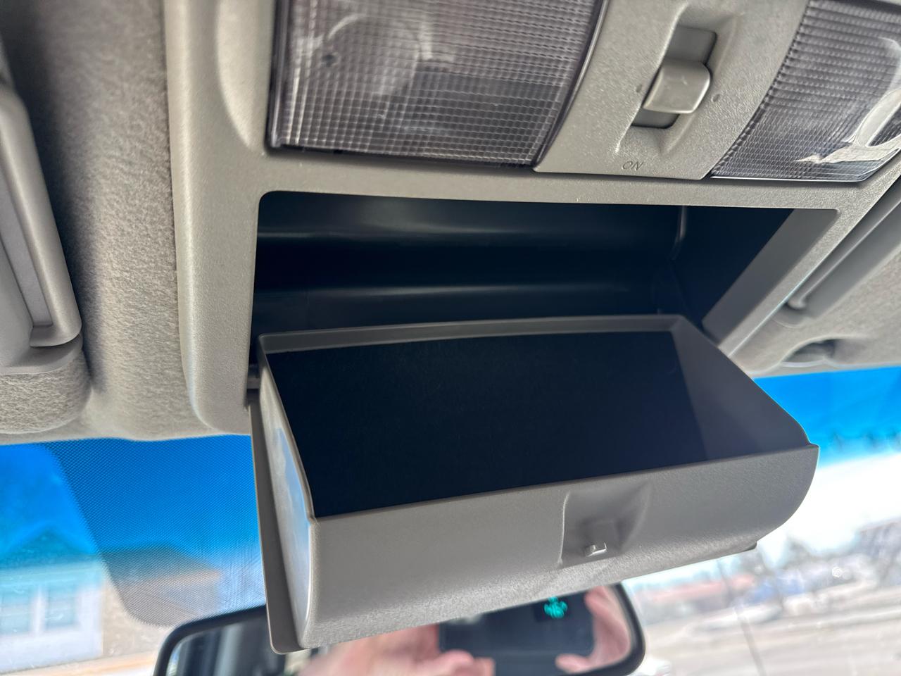 Nissan Frontier 2017.5 Crew Cab 4x4 SV V6 Manual 2011