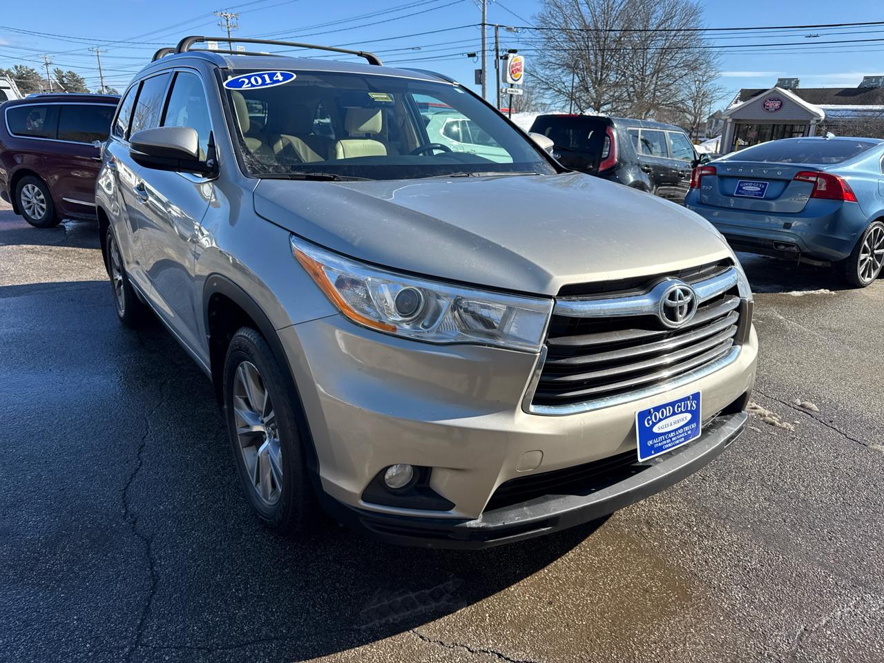 Toyota Highlander XLE AWD V6 2014