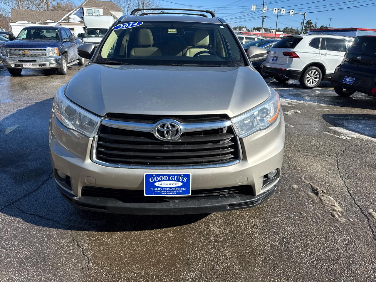 Toyota Highlander XLE AWD V6 2014