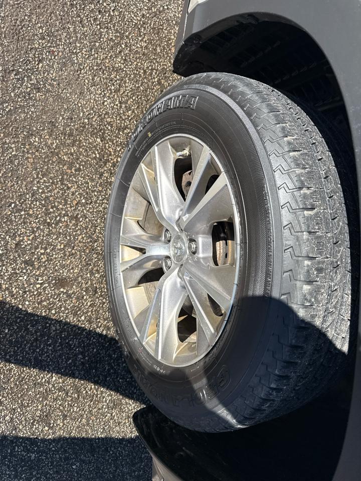 Toyota Highlander XLE AWD V6 2014