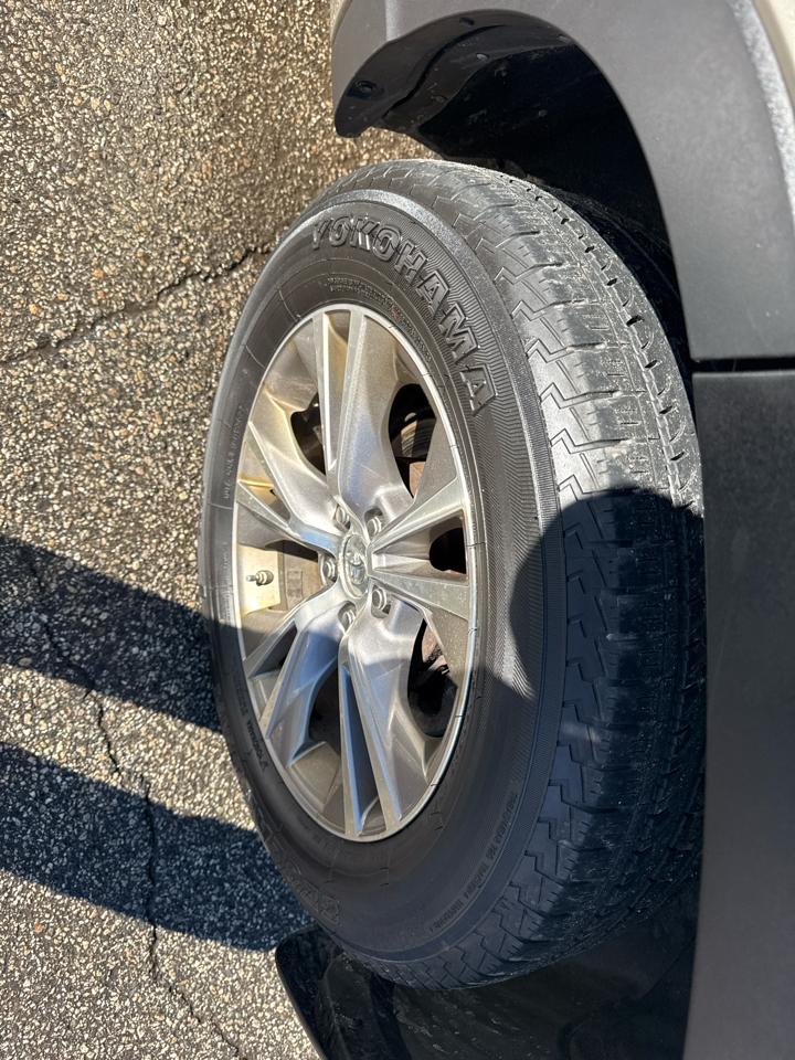 Toyota Highlander XLE AWD V6 2014