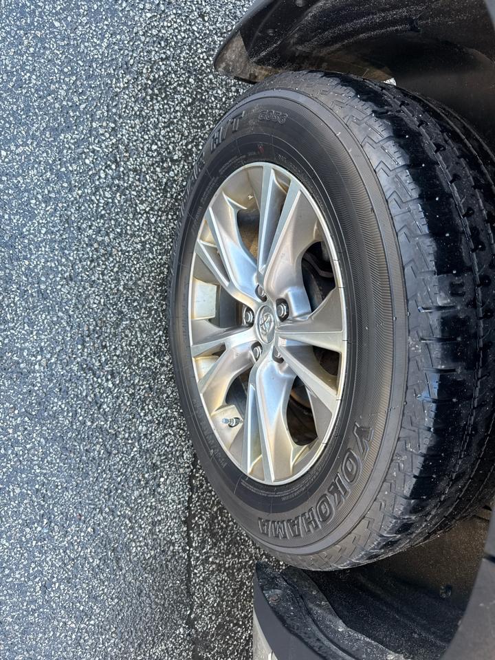 Toyota Highlander XLE AWD V6 2014