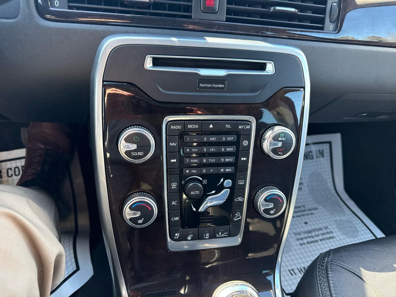 Volvo XC70 T5 Classic Platinum AWD 2016