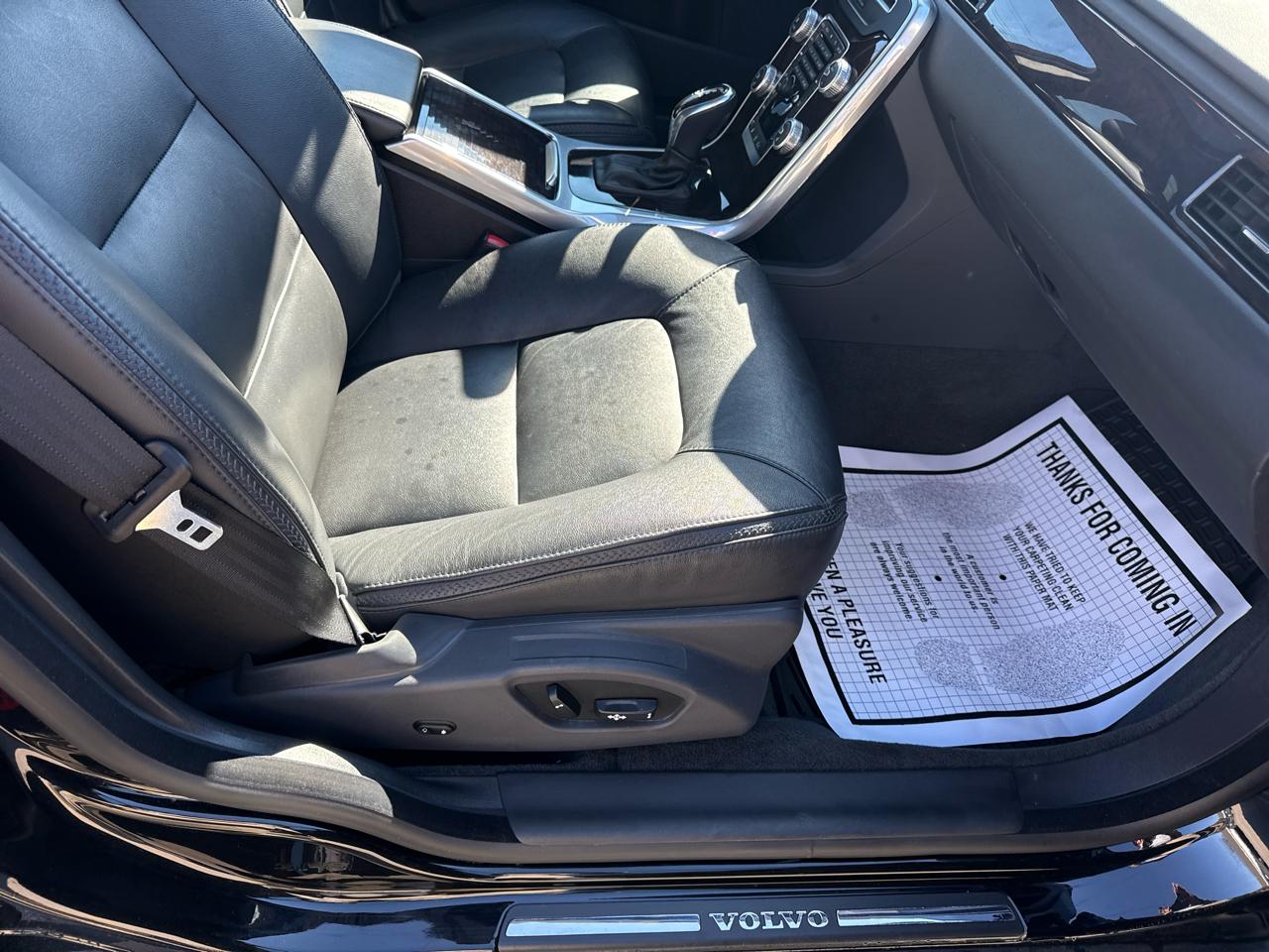 Volvo XC70 T5 Classic Platinum AWD 2016