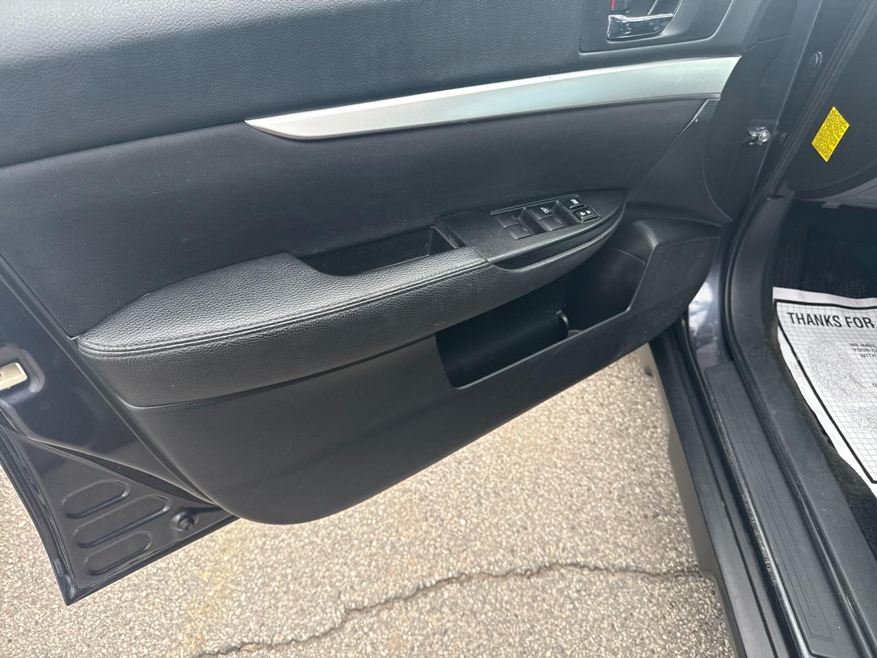 Subaru Outback 2.5i Premium 2012