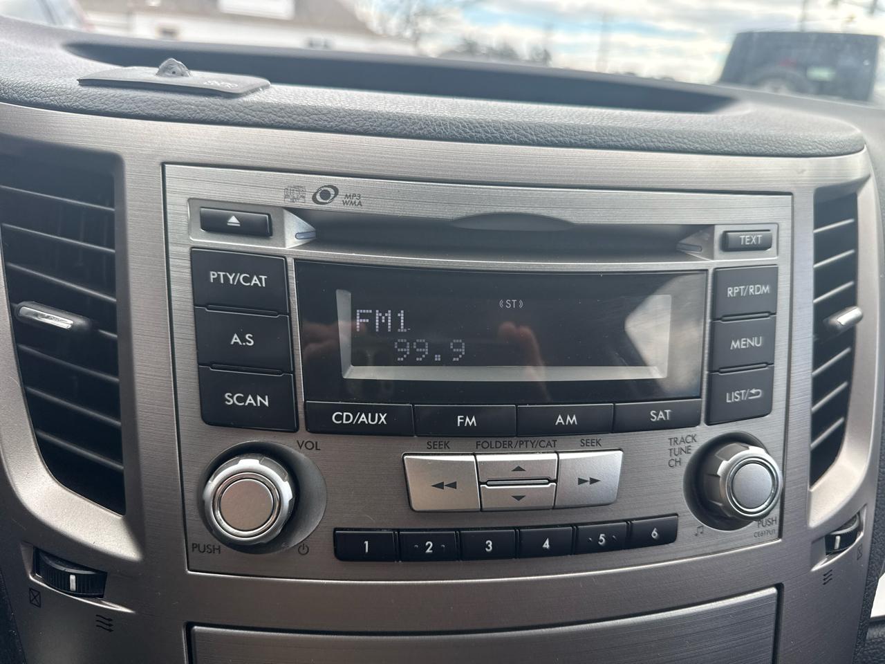 Subaru Outback 2.5i Premium 2012