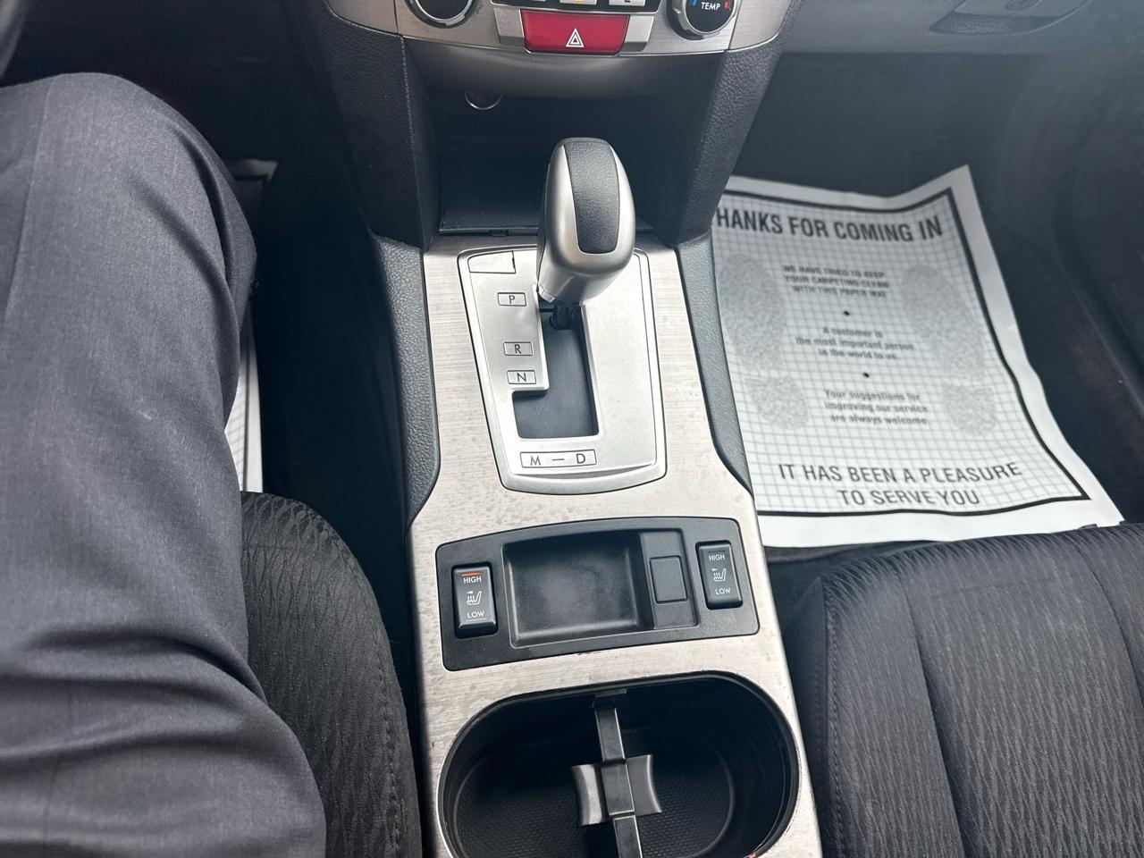 Subaru Outback 2.5i Premium 2012