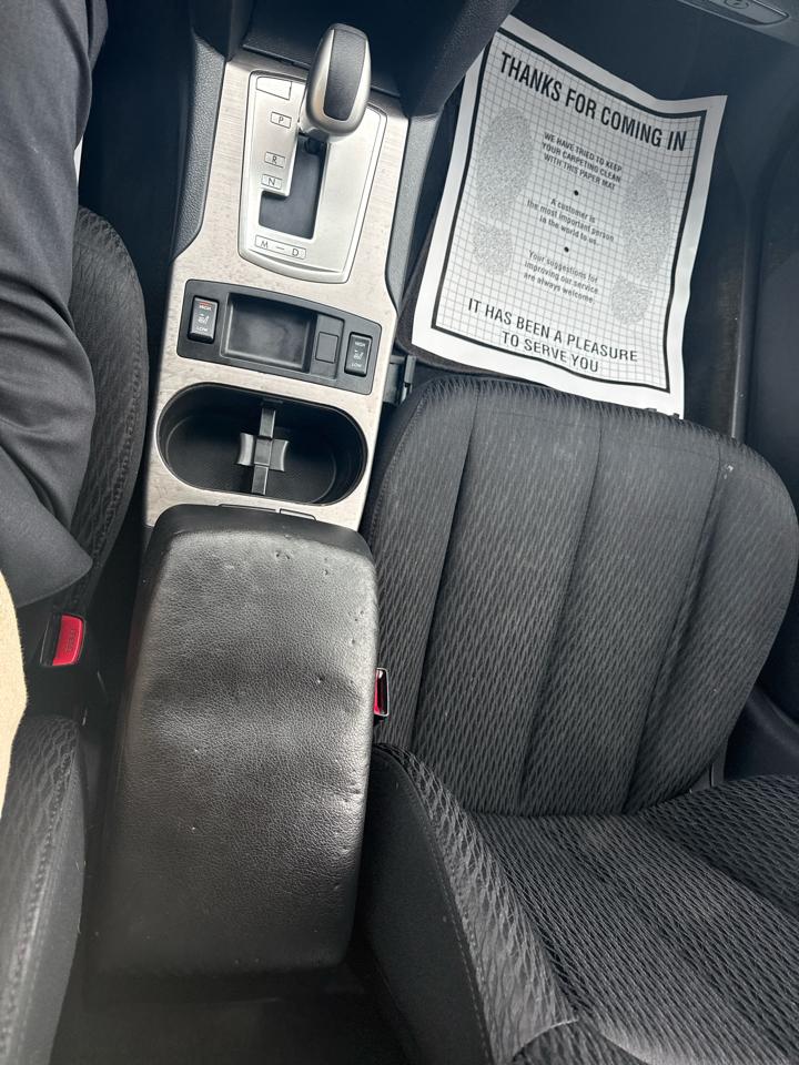 Subaru Outback 2.5i Premium 2012